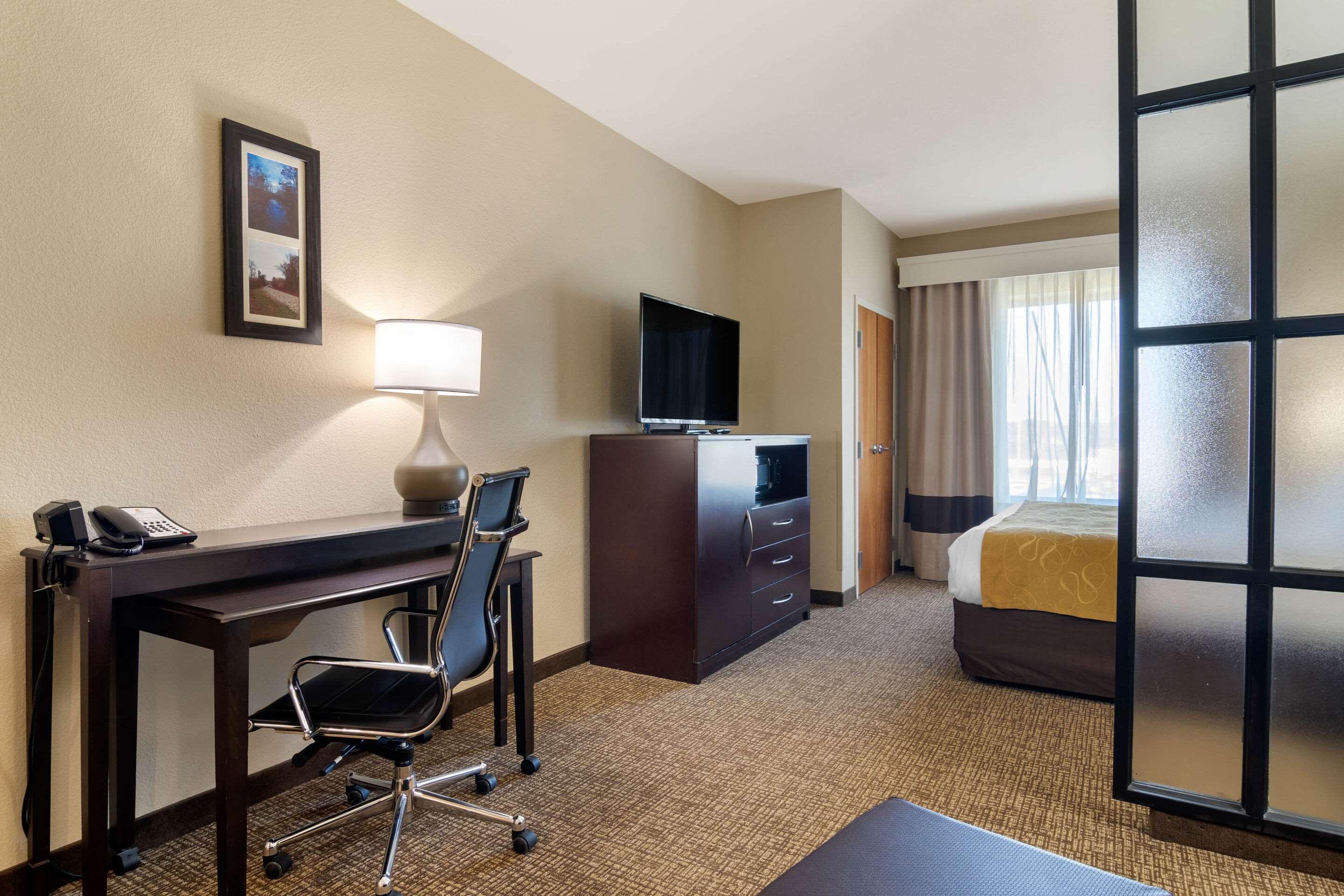 Comfort Suites Byron Warner Robins Экстерьер фото