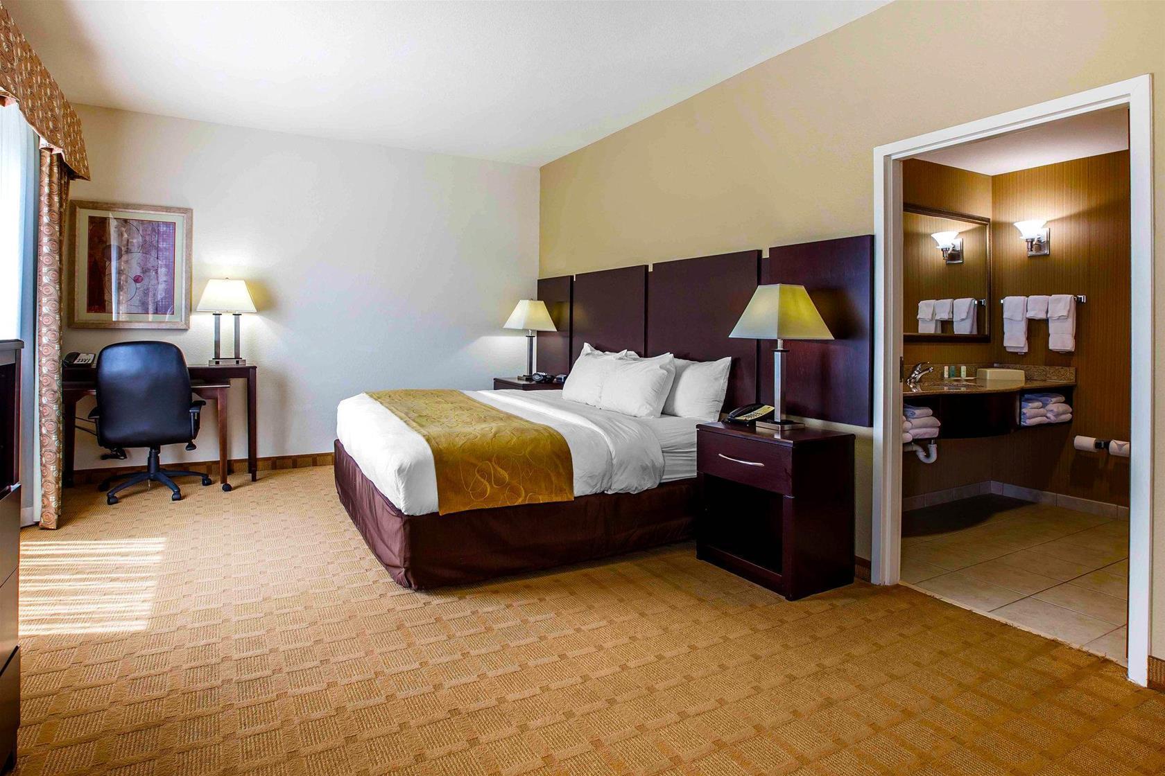 Comfort Suites Byron Warner Robins Экстерьер фото