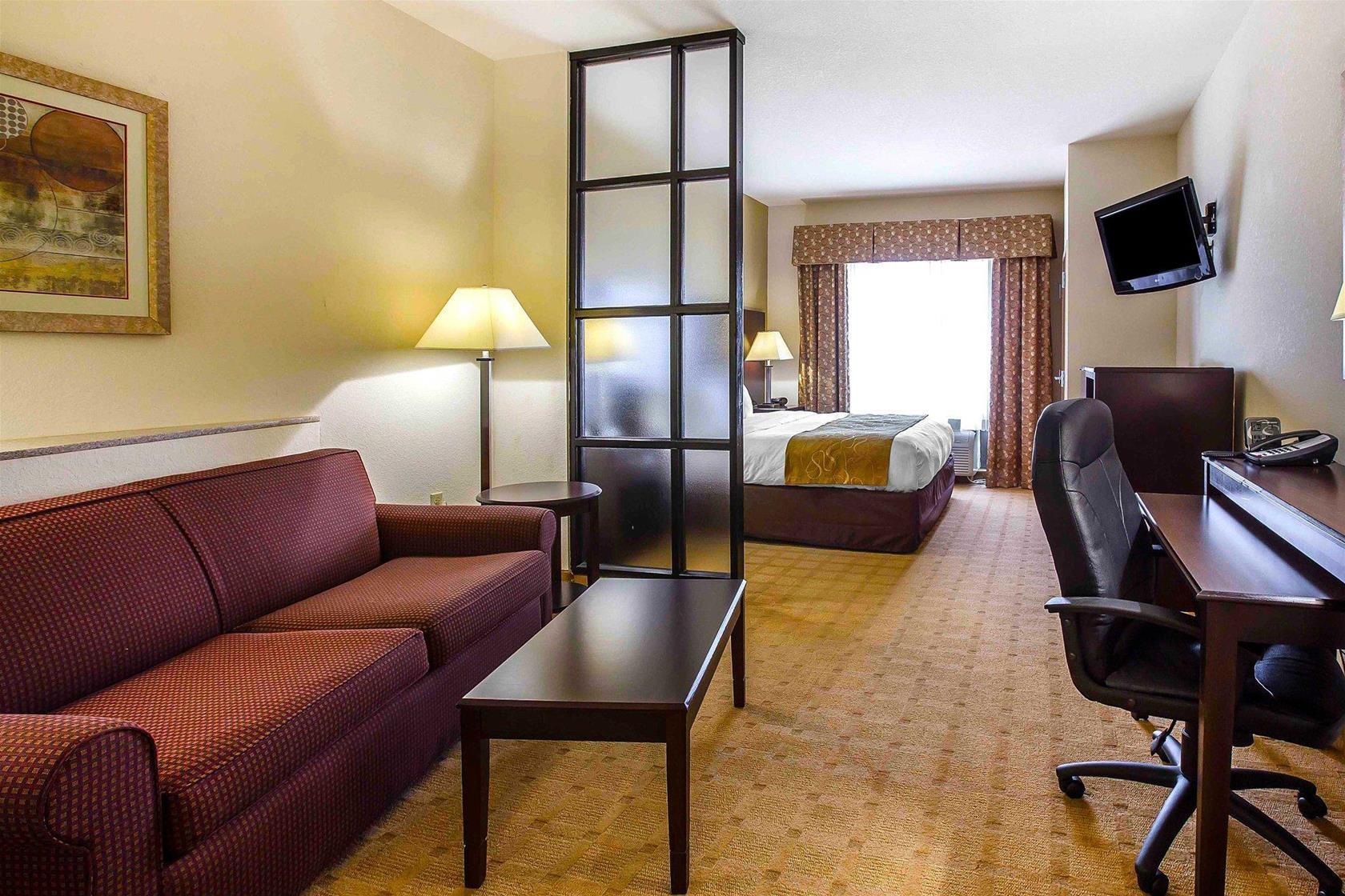 Comfort Suites Byron Warner Robins Экстерьер фото